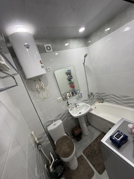 Uy sotiladi kvartira