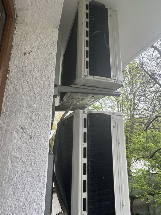 Климатици 2 броя 12 000btu