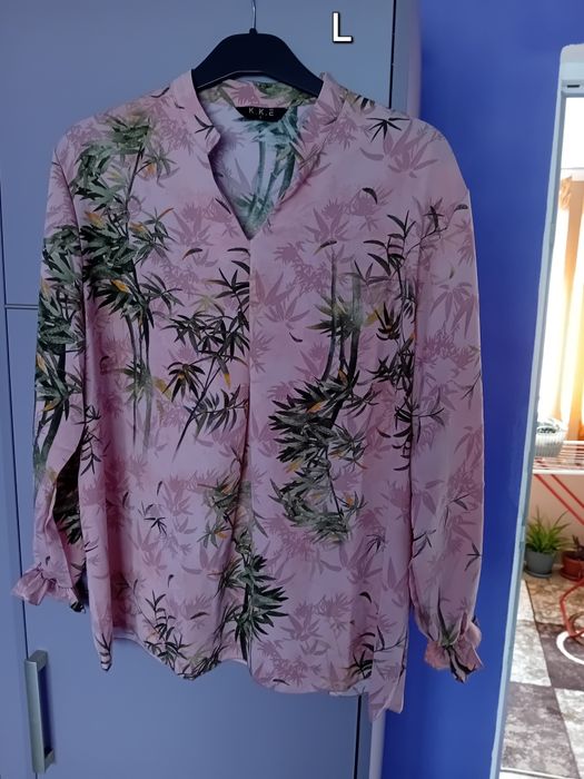 Vand haine pentru femei