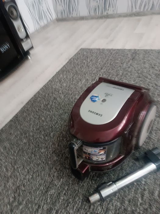 Продам пылесос  рабочий