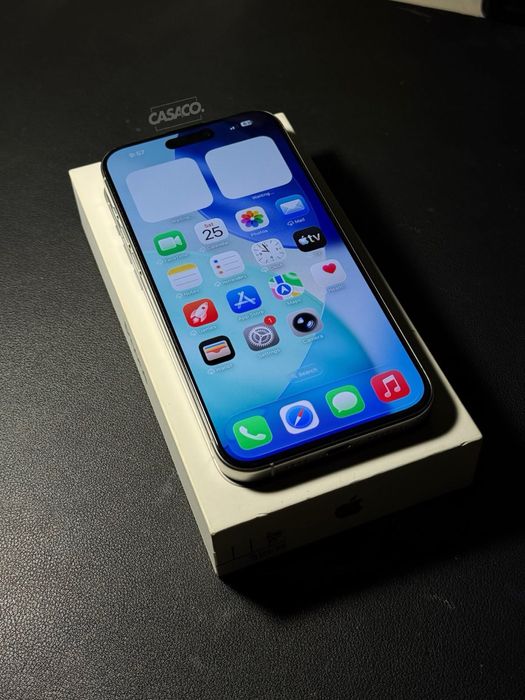 iPhone 15 PRO , Natural Titanium , 92% Bateria