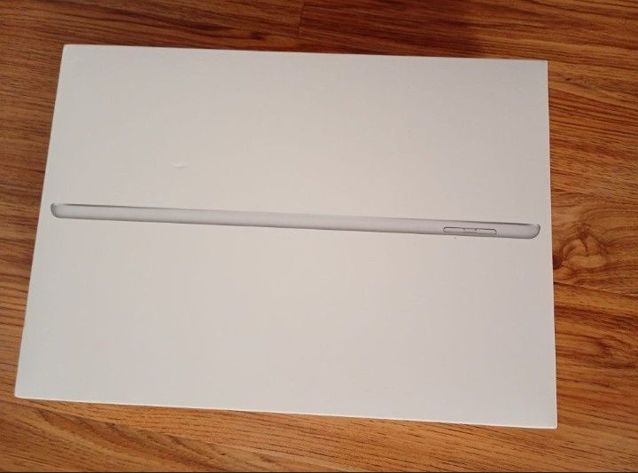 Vând  I pad 6,stare bună