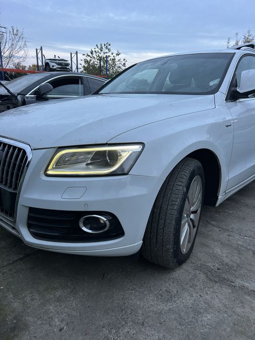 Far led dreapta Audi Q5 8R  facelift 2014