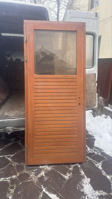 Деревянный дверь входные двери