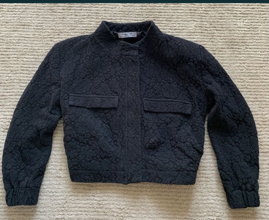 Geaca casual dama si pantaloni casual sport.