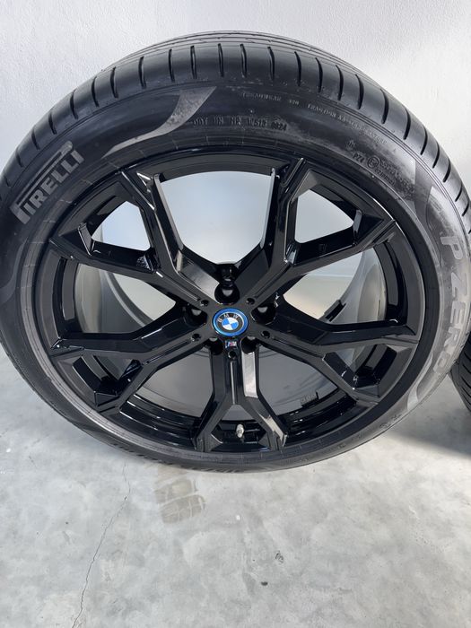 Jante Bmw X5 X6 R21 G05 G06 M741 Negru Originale Pirelli 2023