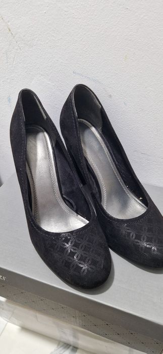 Продам Туфли 39 размер