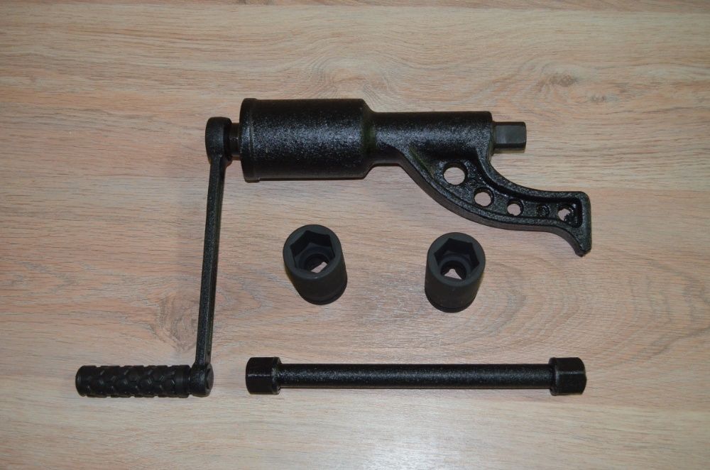 Ручной гайковерт "мясорубка"