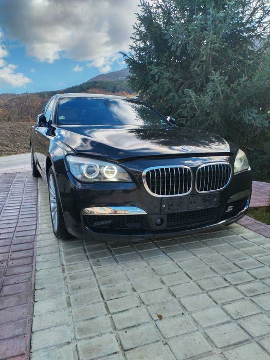 BMW F01 750li на части