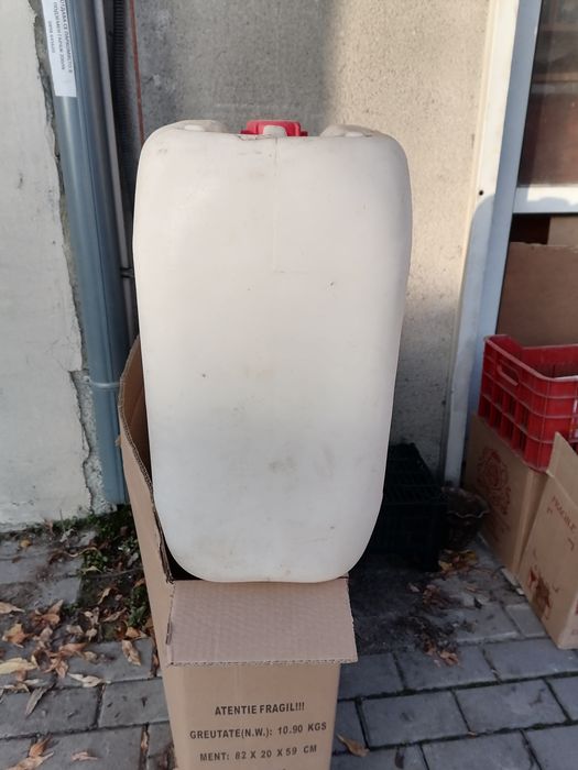 Туби  от по 20 и 30 литра