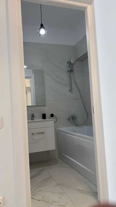 Inchiriez apartamentt 2 camere