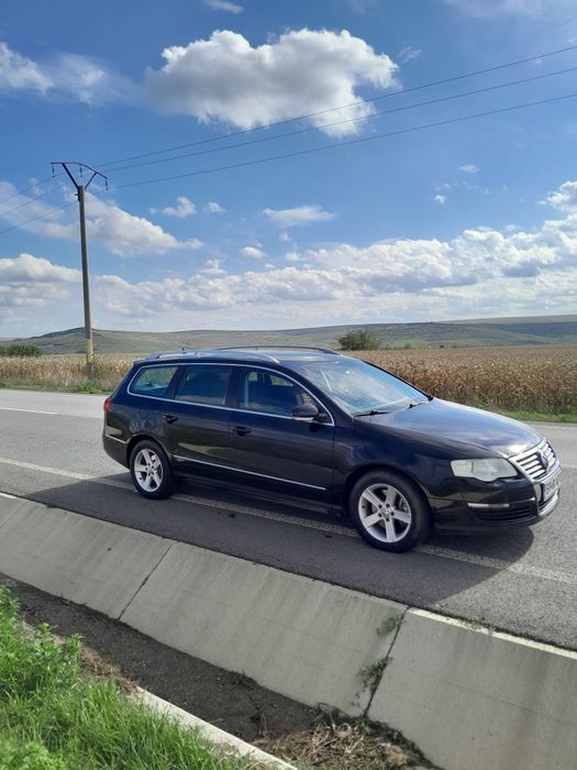 Vând mașină în stare bună