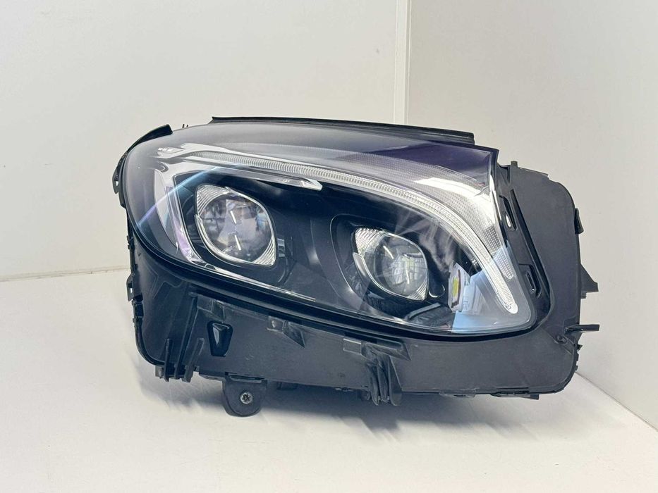 фар десен Mercedes GLC X253 Led intelligent 2015-2020 г. #1053V