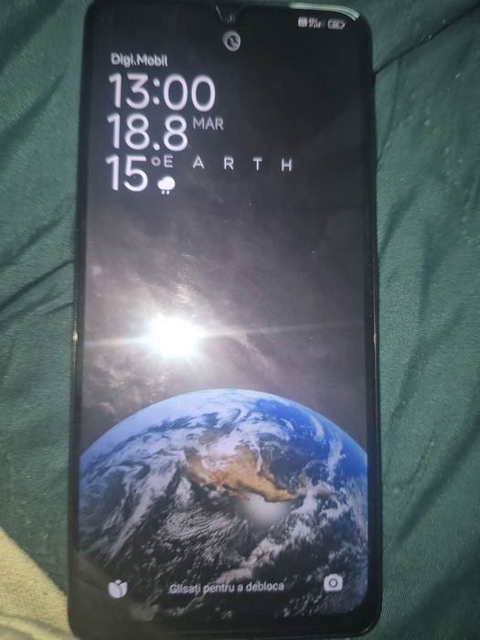 Vând Xiaomi Poco f4