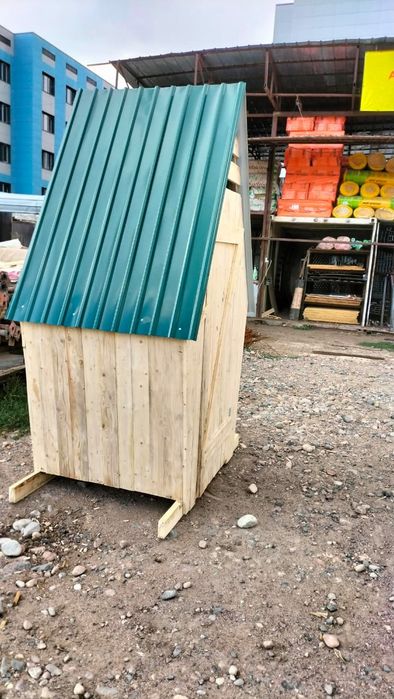 Уличный дачный ромбик туалет