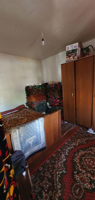 Hovli sotiladi yangiyolda