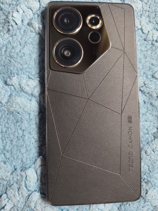 Tecno Camon 20 Premier 5G