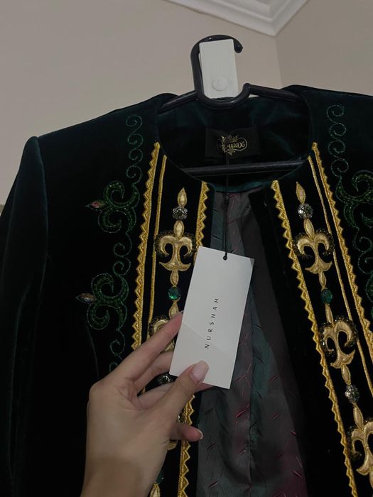 Камзол и бешпет от Nurshah