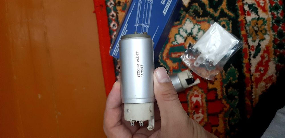 Бензин насос для автомашине Спарка