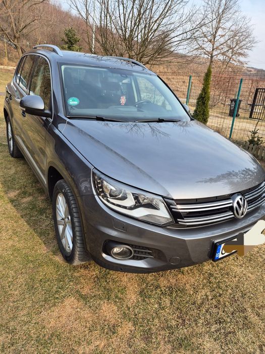 Vând Tiguan 2012