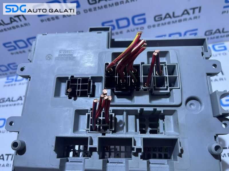 Panou Tablou Panou Relee Sigurante BMW Seria 1 E81 E87 2004 - 2011 Cod 6906607 690660703 [AV1192]