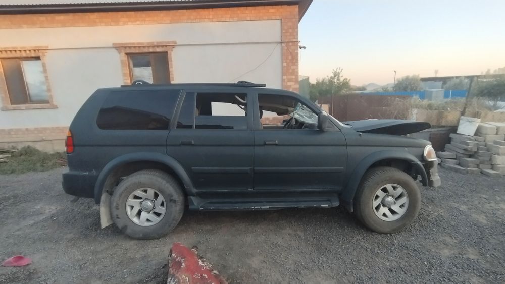 Монтеро в аварийном состоянии
