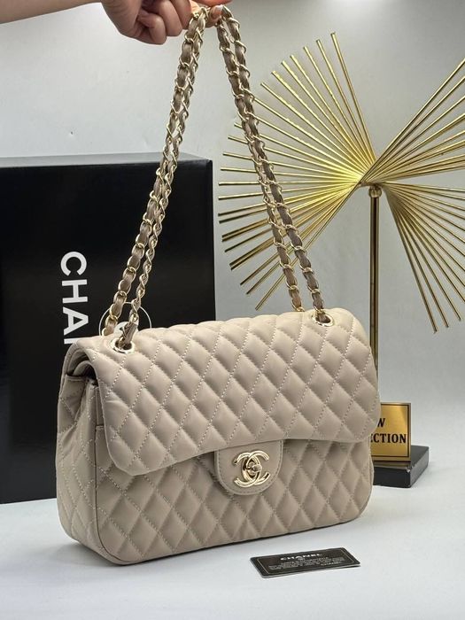 Стилна дамска чанта