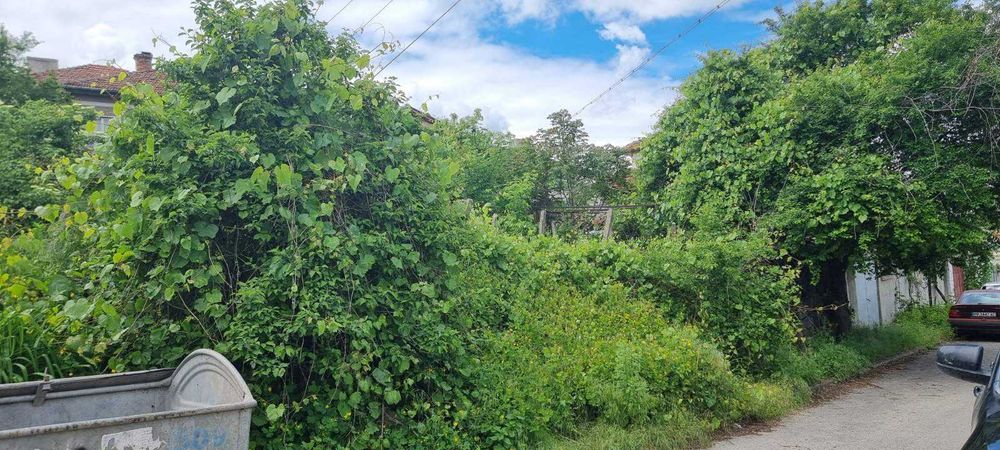 549-Продава се парцел за строителство в кв. Оборище!