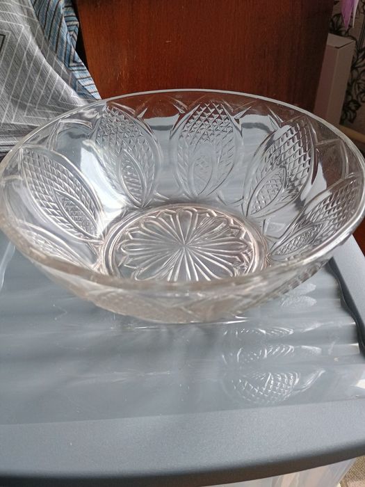 Стъклени фруктиери