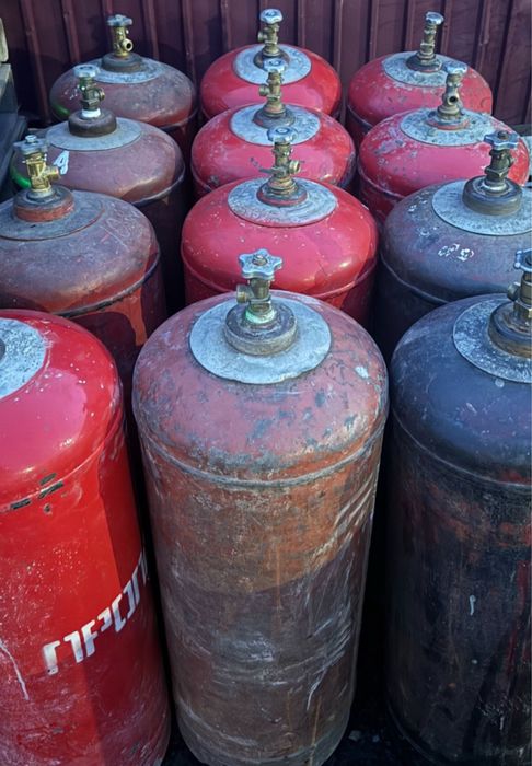 Газовый баллоны Заправленный