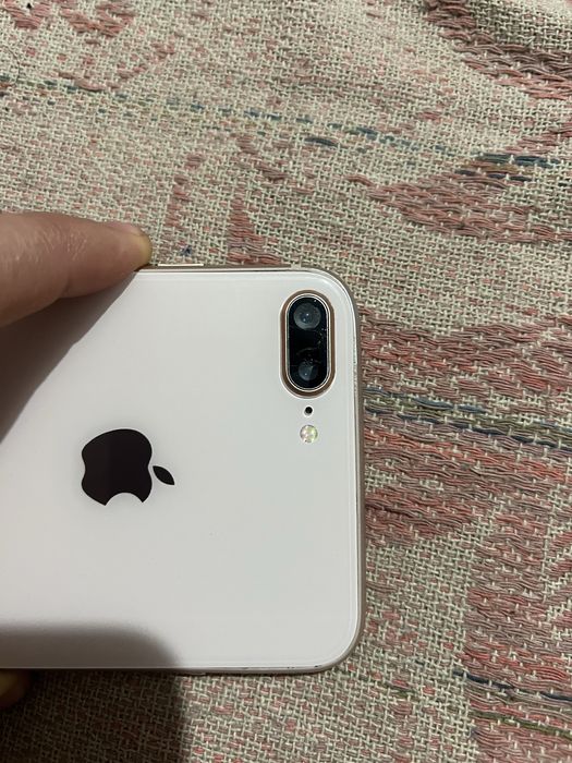 iphone 8 plus 64Gb