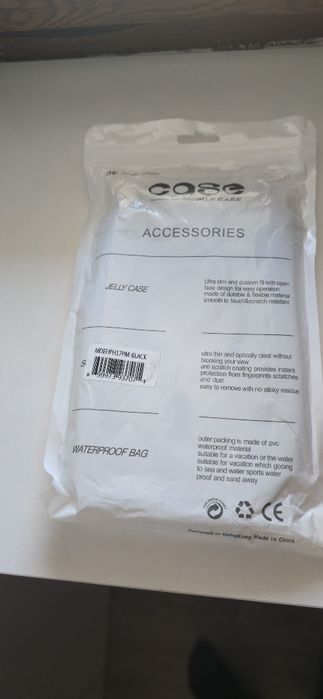 Vând husa I phone 17 pro max