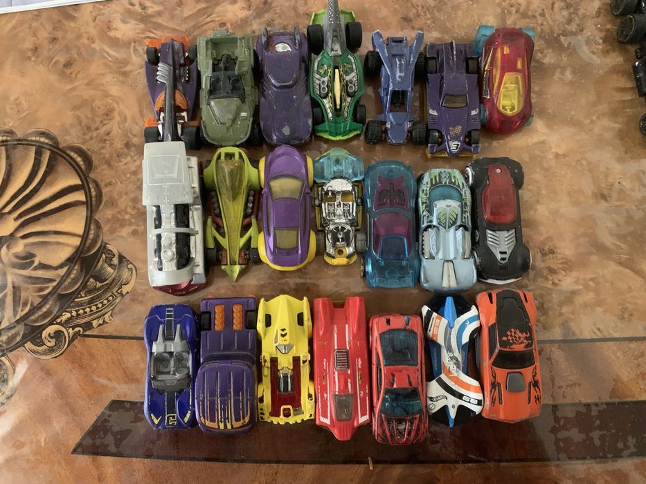Hot wheels литые модели игрушечных автомобилей в масштабе 1:64 90 shtu