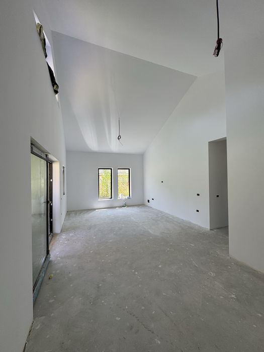 Casa individuala bujoreni rm valcea - teren 665 mp la pret de apartament