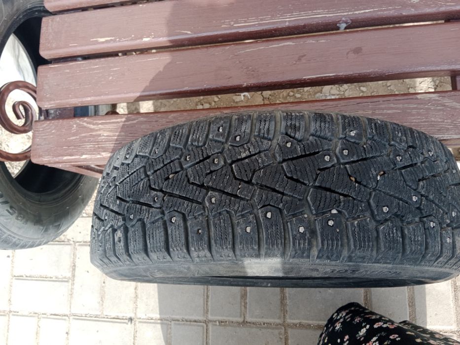 Продажа автомобильных зимних шин