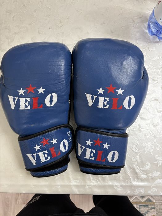 кожанные перчатки от VELO