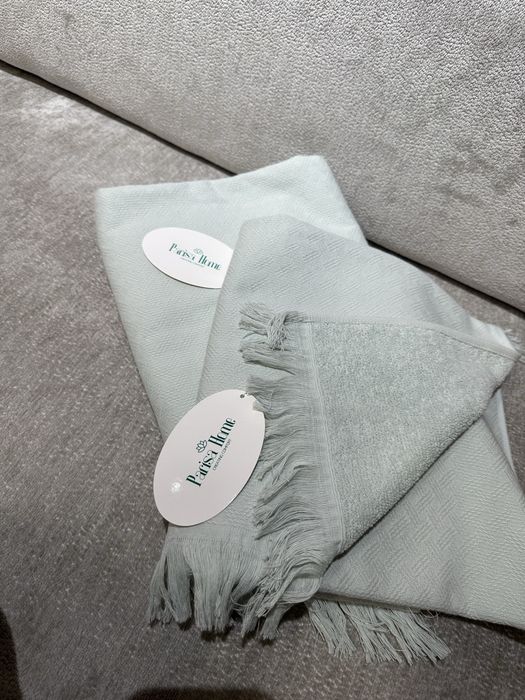 Банный и лицевой полотенца