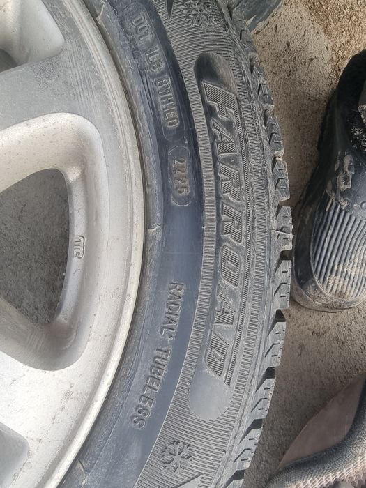 Продам диски с резиной