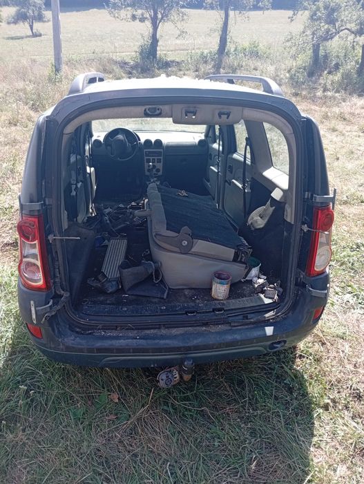 Dacia Logan mcv 1,5 dci sau dezmembrez,pret 550 euro