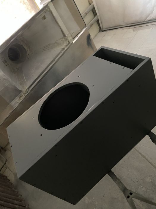 Продам короб для сабвуфера