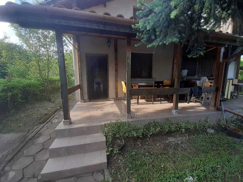 Дава се под наем Къща в с. Полски извор, Област Бургас - 64 кв.м за 255 € - Снимка #1