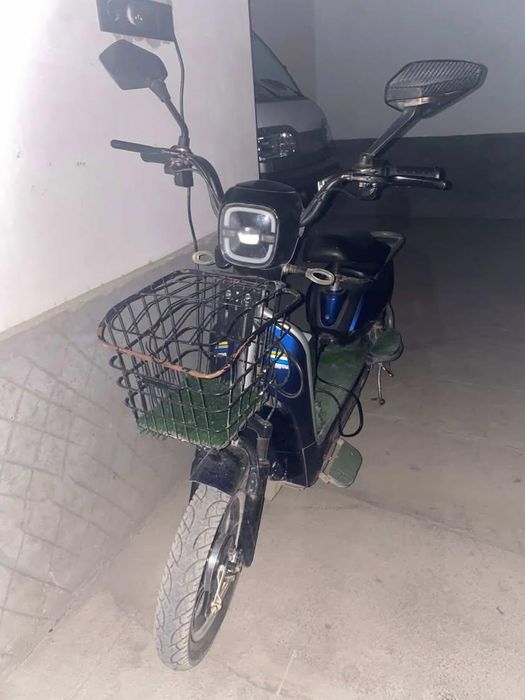 Skuter elektro sotiladi
