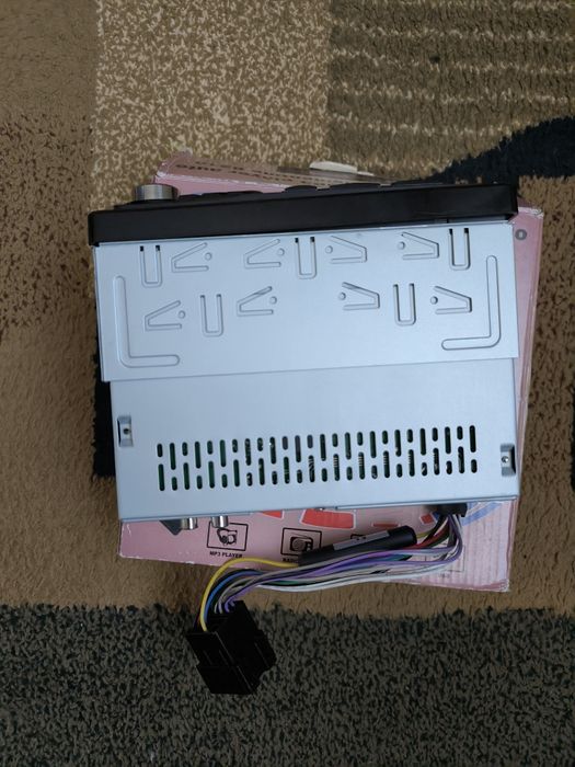 Casetofon  Radio MP3 player auto PNI Clementine 8210