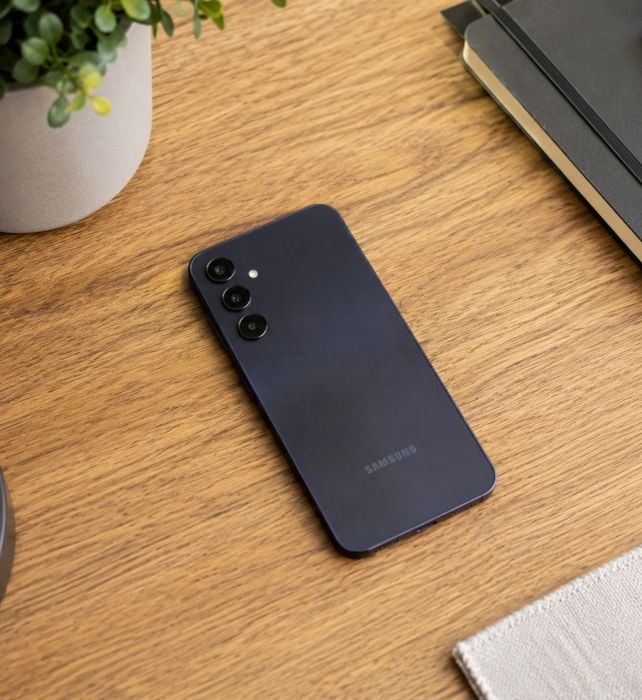 Продам samsung a25, 128 g