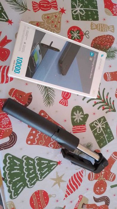 Продам повербанк и селфи палочку