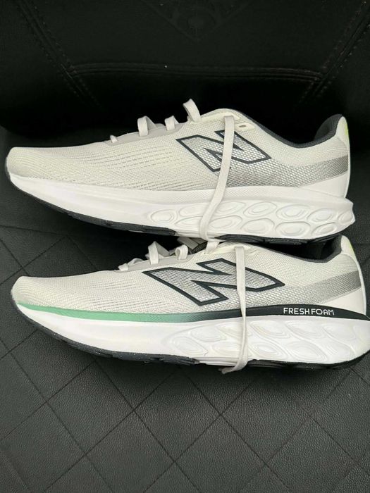 NEW BALANCE 520 v9 маратонки размер 43 UK 9