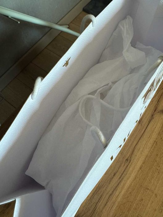 Снежный шар Dior (snow globe)