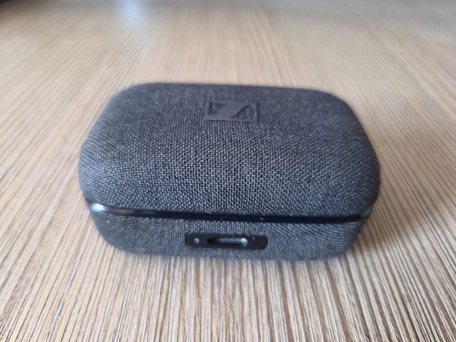 Casti Sennheiser Momentum True Wireless 4