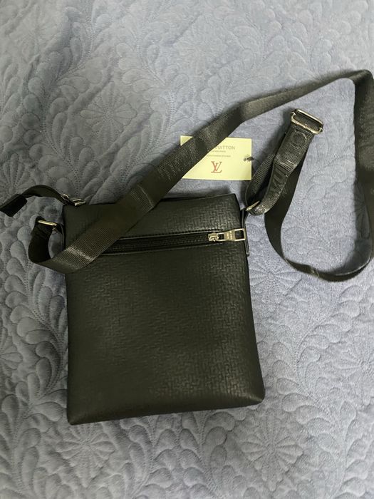 Черная барсетка