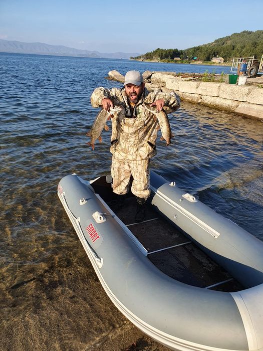 Продам ПХВ лодку